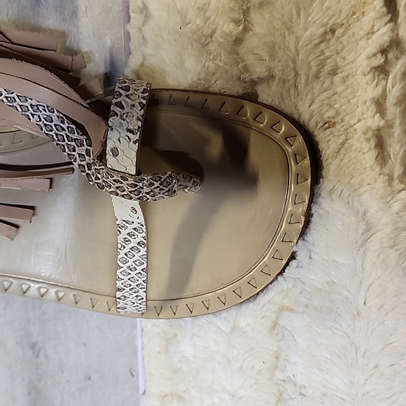 Ivy Kirzhner sandals - Picture 4 of 15